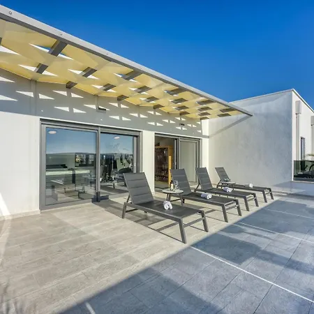 Venus With Pool And Wellness * Tar-Vabriga